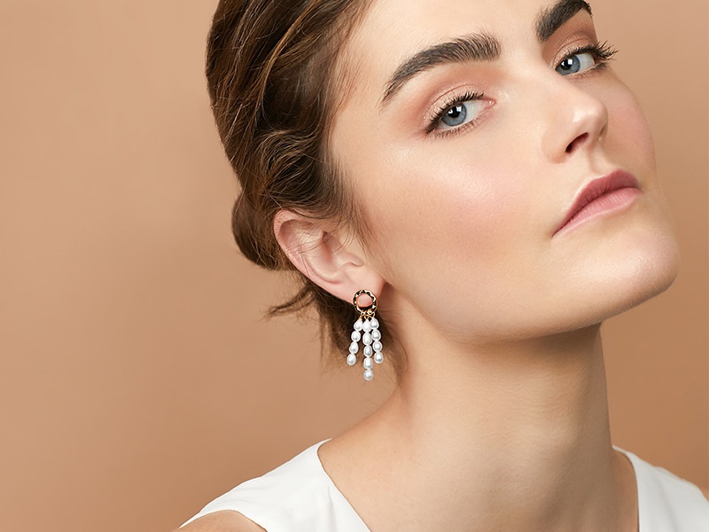 The Ultimate Guide to Earrings: Styles, Trends, and How to Wear Them