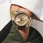 How to Stay Warm and Stylish with the Best Jacket Trends